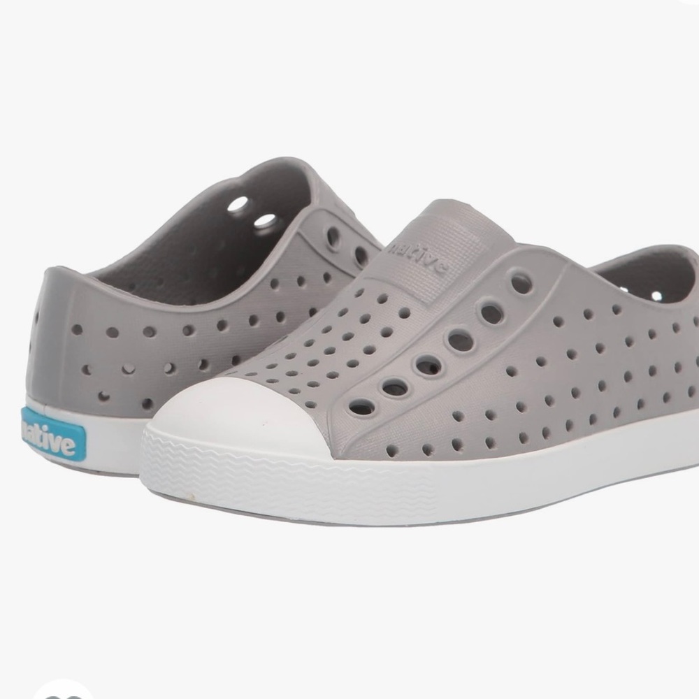 Native Shoes Jefferson Pigeon Grey w/ White soles J1